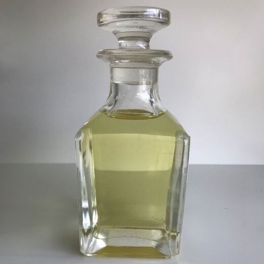 Parfml von hchster Qualitt ohne Alkohol und synthetischen Bestandteilen (1) Patron Klassisch 100 ml