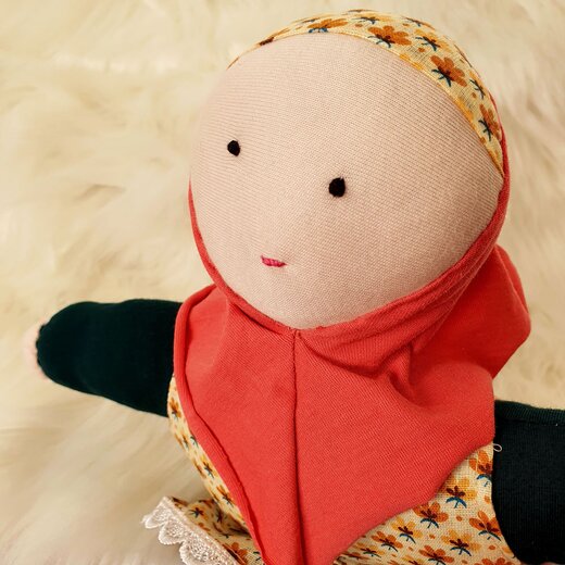 Puppe Safija aus 100% Bio-Baumwolle! - Himatoys